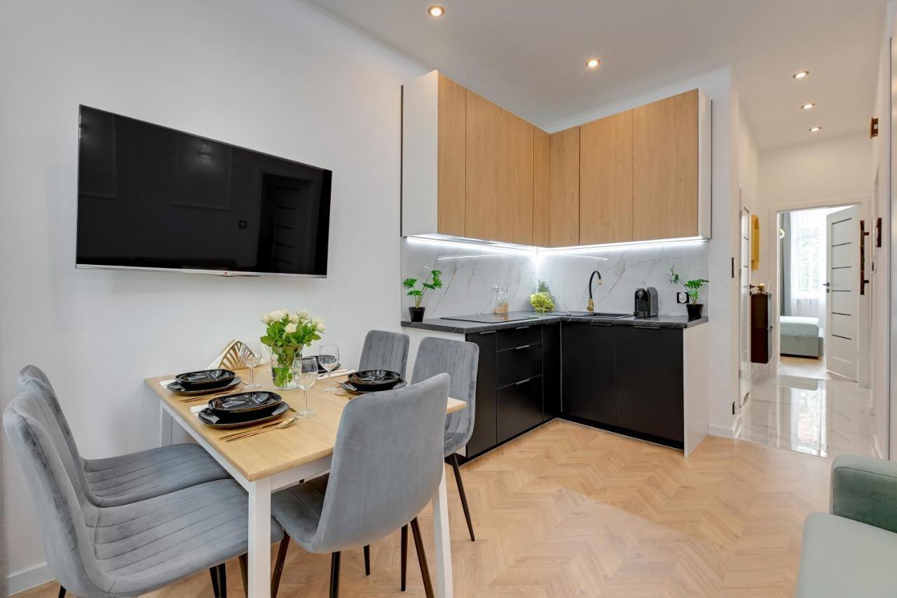 Ideal Apartments Przy Zurawiu Gdańsk Eksteriør billede