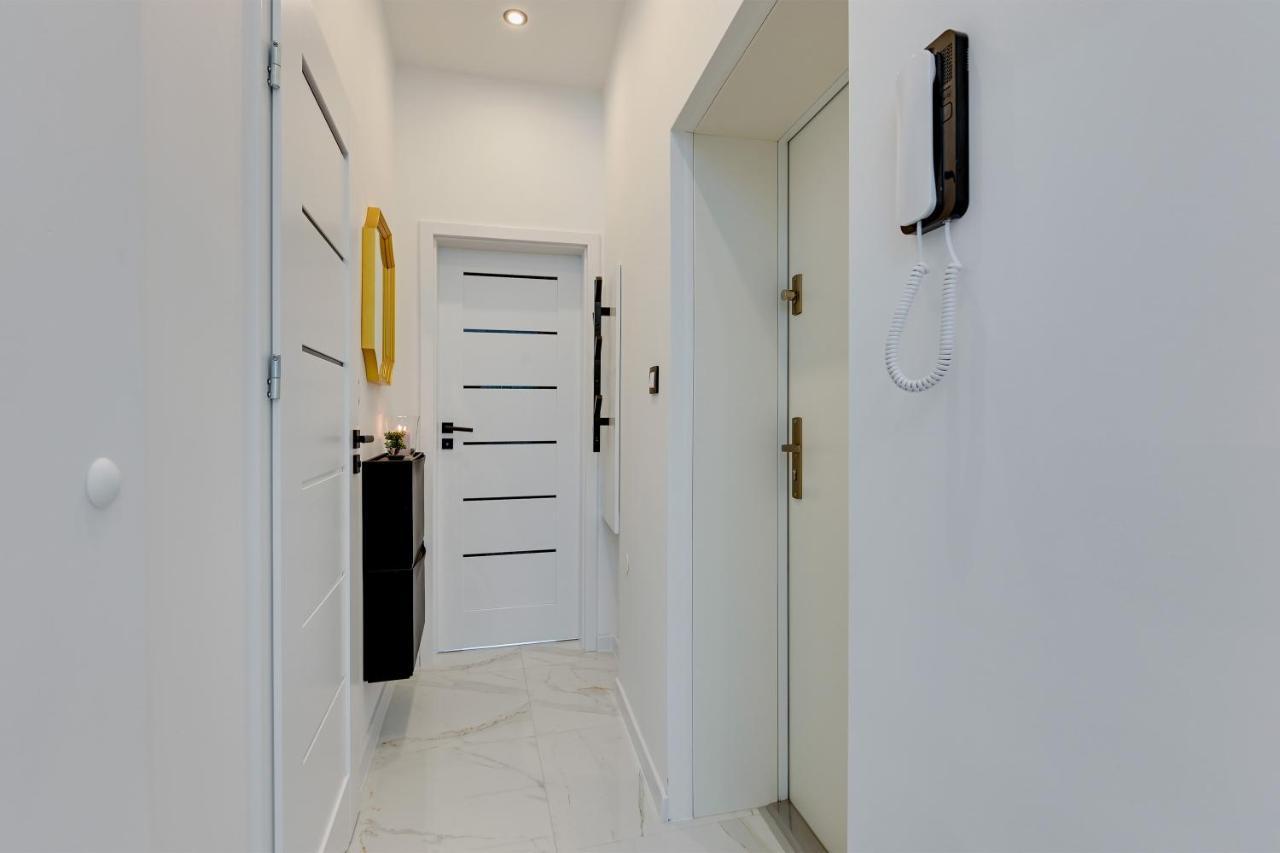 Ideal Apartments Przy Zurawiu Gdańsk Eksteriør billede
